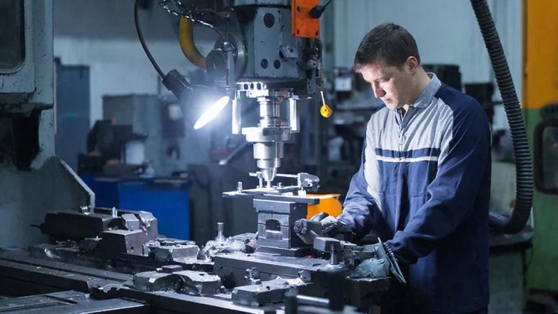 Искусство симбиоза: как токарно-фрезерная обработка экономит миллионы и создает идеальные детали